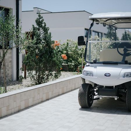 Imperial Family Resort Улцинь Екстер'єр фото