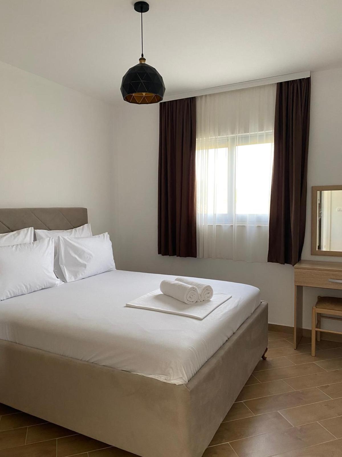 Imperial Family Resort Улцинь Екстер'єр фото