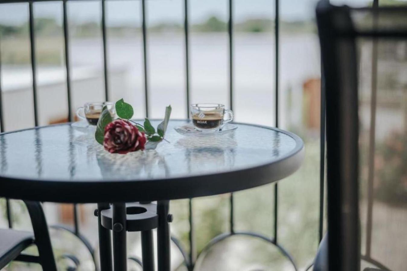 Imperial Family Resort Улцинь Екстер'єр фото